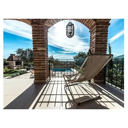 Vila Bella Arte Comfortable Holiday Kaštelir